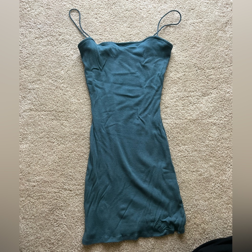Windsor bodycon teal mini dress! Super cute and stretchy! Size S
